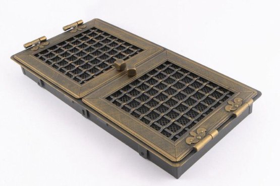 Krbová mřížka STYLOVÁ 21x43 cm, zlatá patina s žaluzií