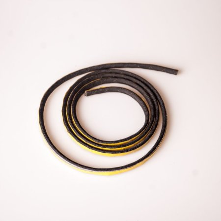 NDV-000199 - Těsnící šňůra samolepící trubičková 6mm 1bm